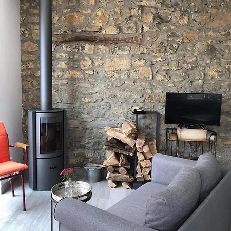 Holiday home Honey House *